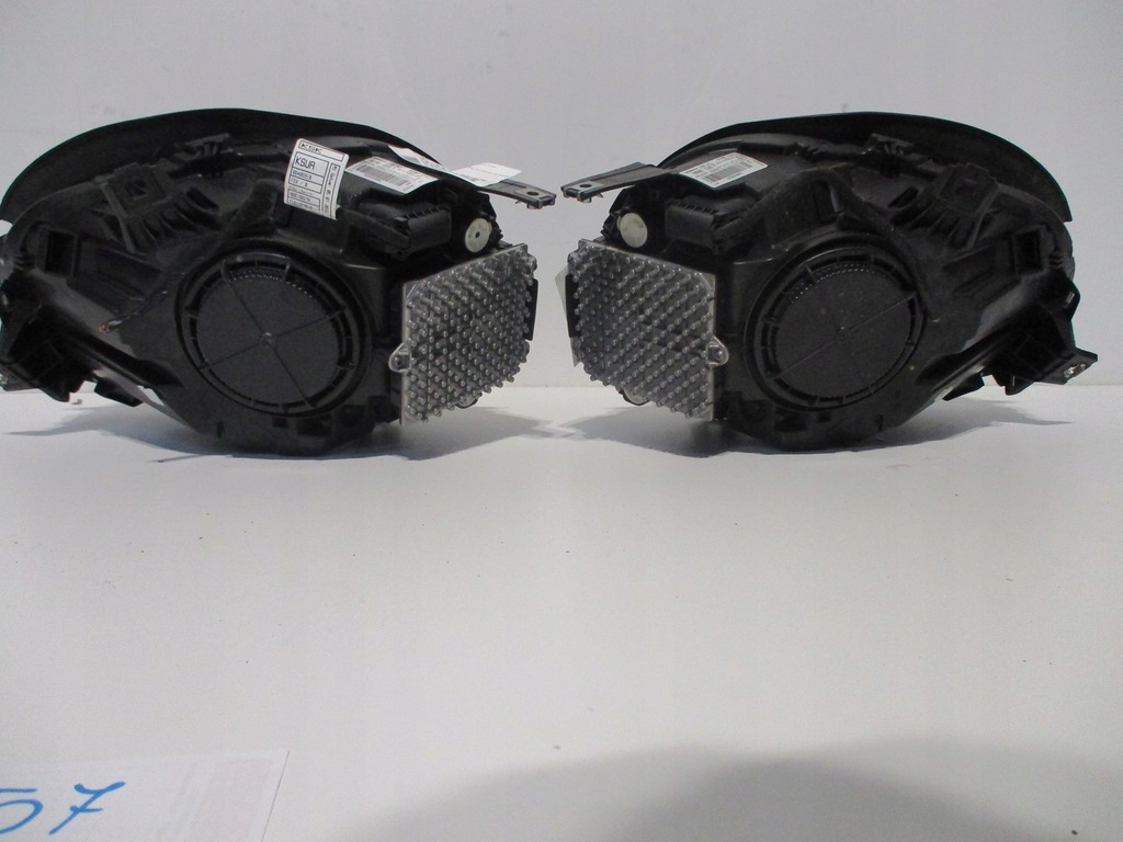 фото №8, Лампа mini f55 f56 f57 led права