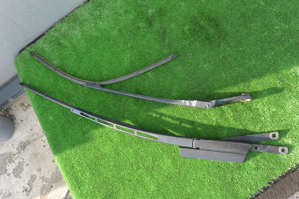 фото №1, Важіль двірники праве ліва комплект audi q7 4l europa