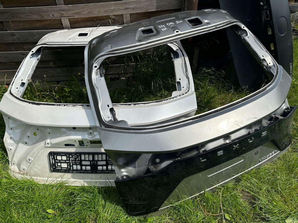 Купить Lexus nx ii крышка багажника бампер задний  лампы