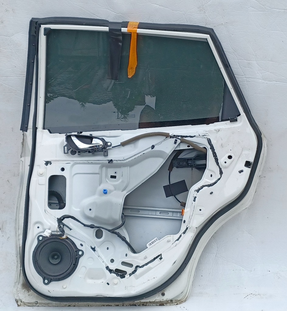 фото №4, Nissan pulsar дверь правое задняя задние