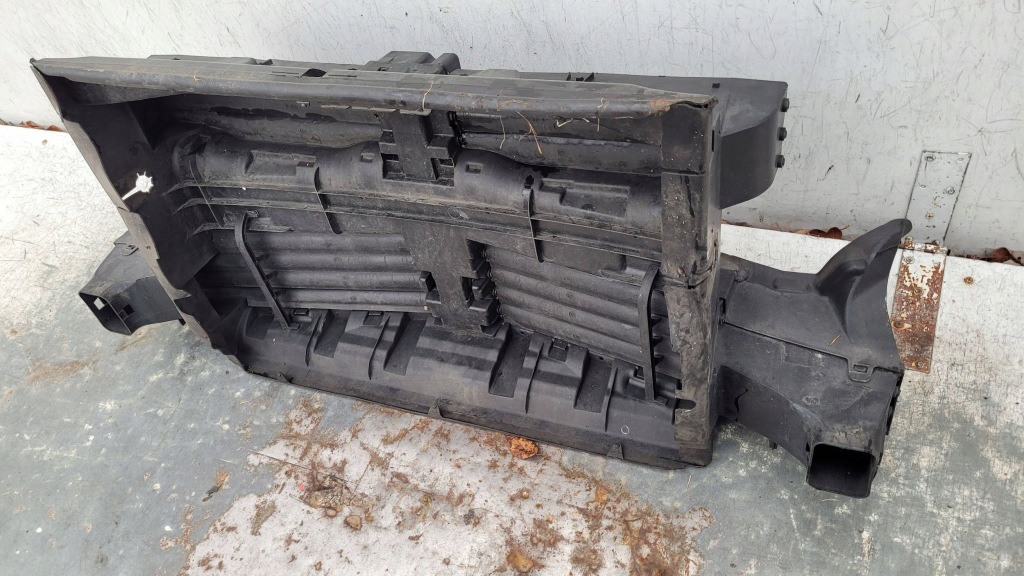 фото №9, Bmw z4 g29 pas передний впуск шторка жалюзи 8747745