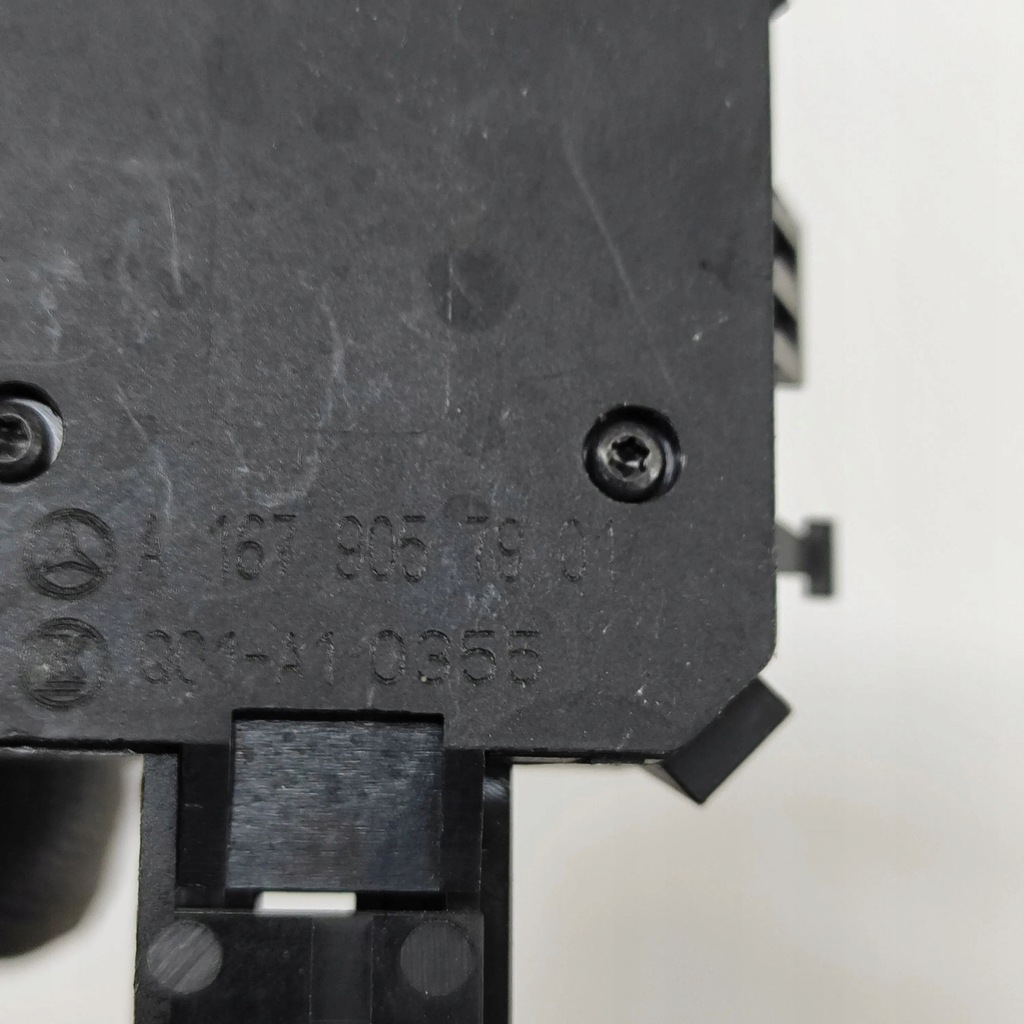 фото №8, Mercedes-benz c w206 2021 права сторона кнопки керування сидіння