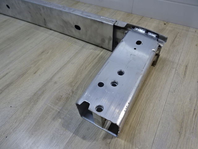 фото №8, Балка бампера задня jaguar i-pace i pace j9d317906