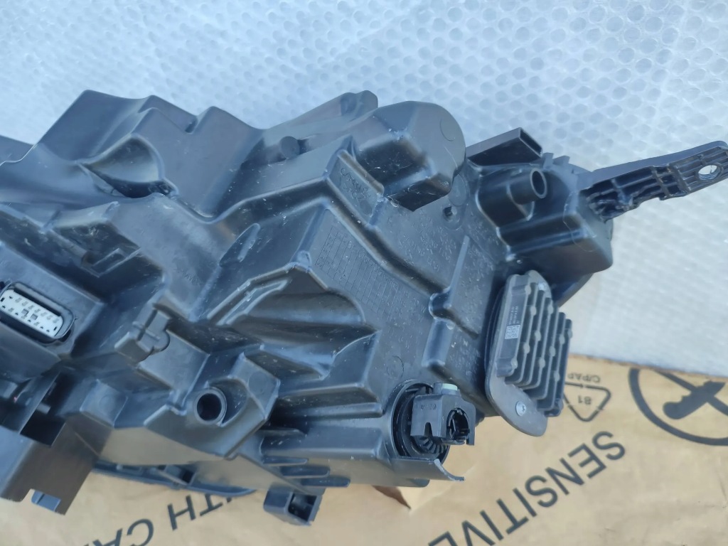 Фара фара правий перед ford kuga 3 mk3 2021 full led Оригінал