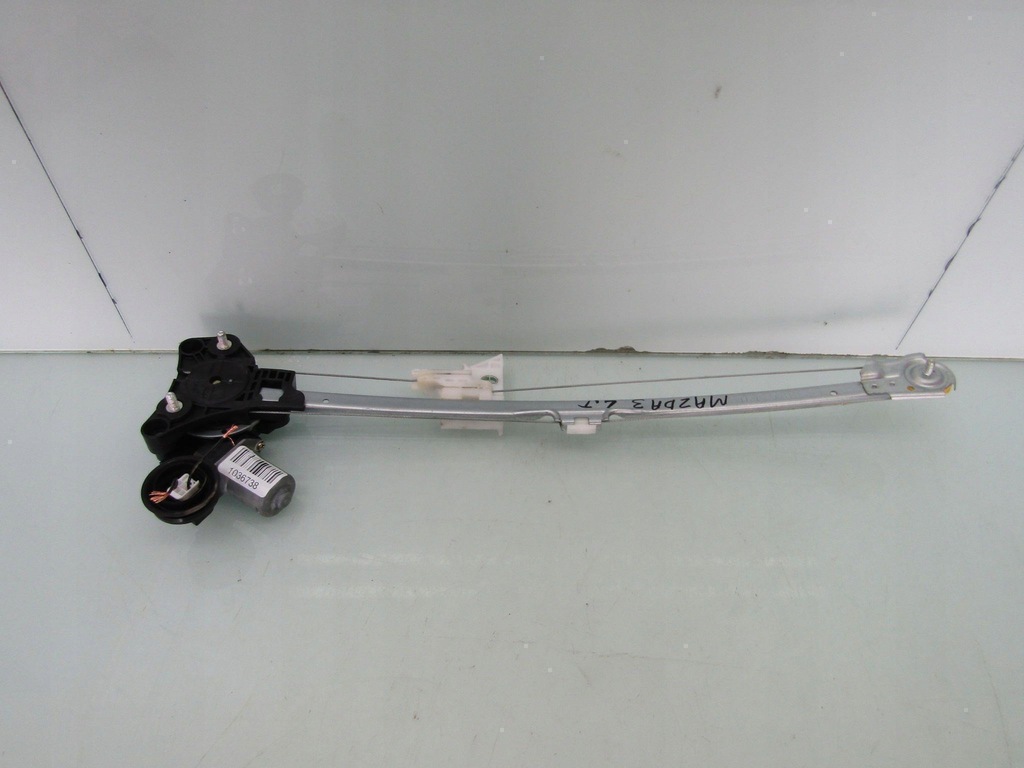 фото №1, Mazda 3 bp iv 19r подъемник стекло левый задняя задний