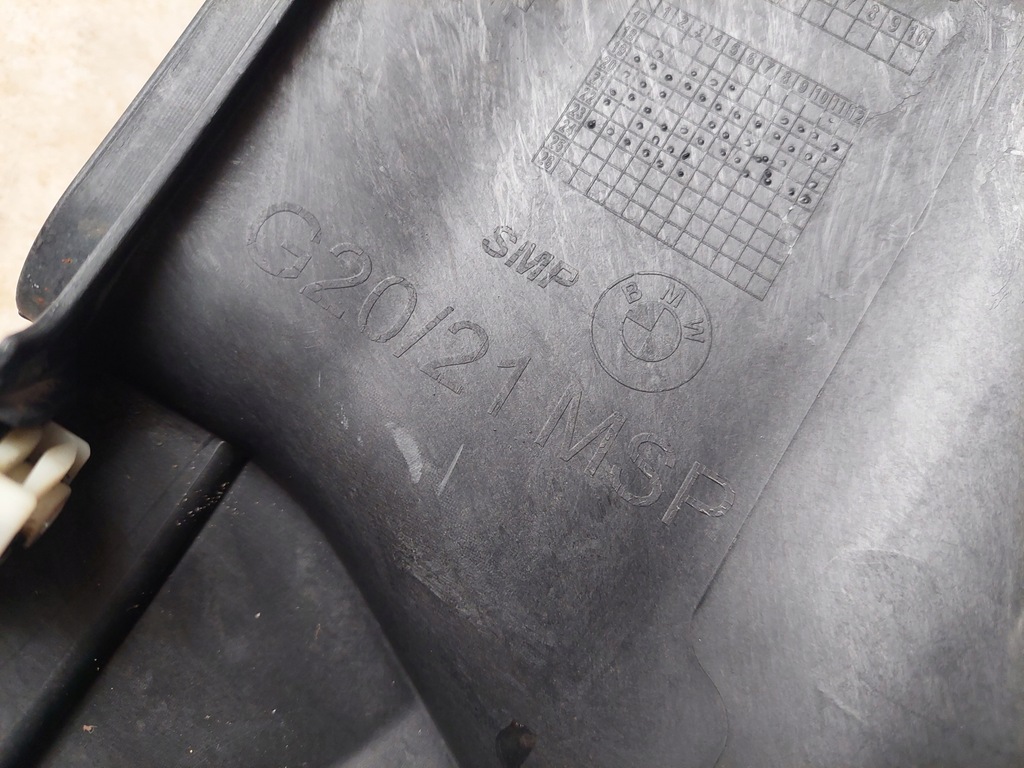 фото №8, Направляющая бампера - кронштейн противотуманной фары - левый - bmw 3 g20 g21 - m-pakiet