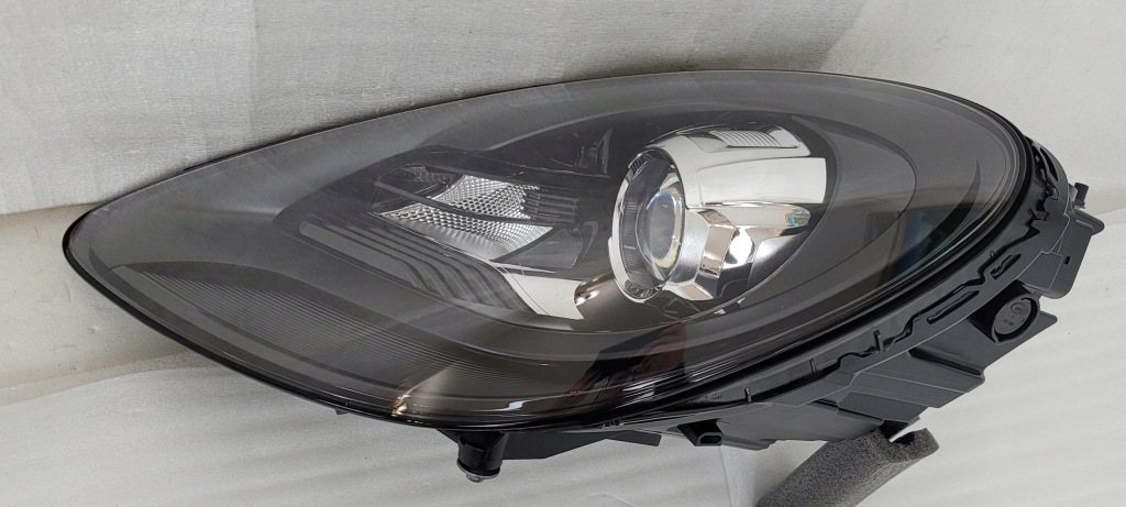 Фара левая передняя ксенон led porsche boxster 2016- 982941009 в Украине