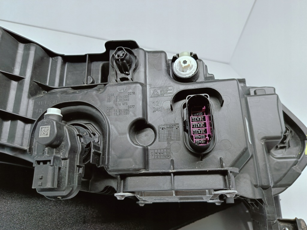 Renault megane v 5 e-tech 21- фара ліва перед full led європа  260606256r в Україні