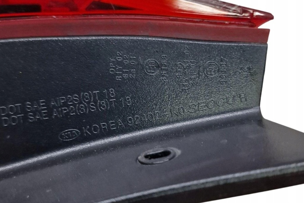 фото №9, Лампа права задня kia soul iii sk3 92402k0 0.0l electric 2021