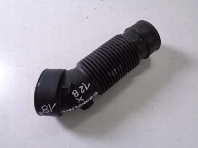 Купити Труба повітря opel grandland x 1.2 бензин 2018 rok