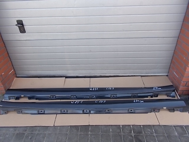 фото №1, W251 mercedes c197 молдинг накладка поріг long