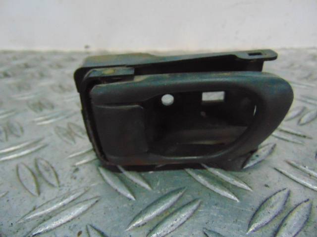 фото №1, Subaru forester ручка внутрішня задня лівий