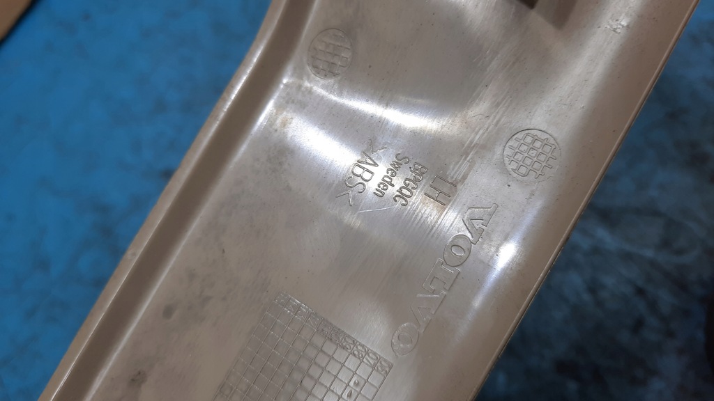 фото №8, Молдинг захист стійка c ліва volvo s80 ii v70 iii