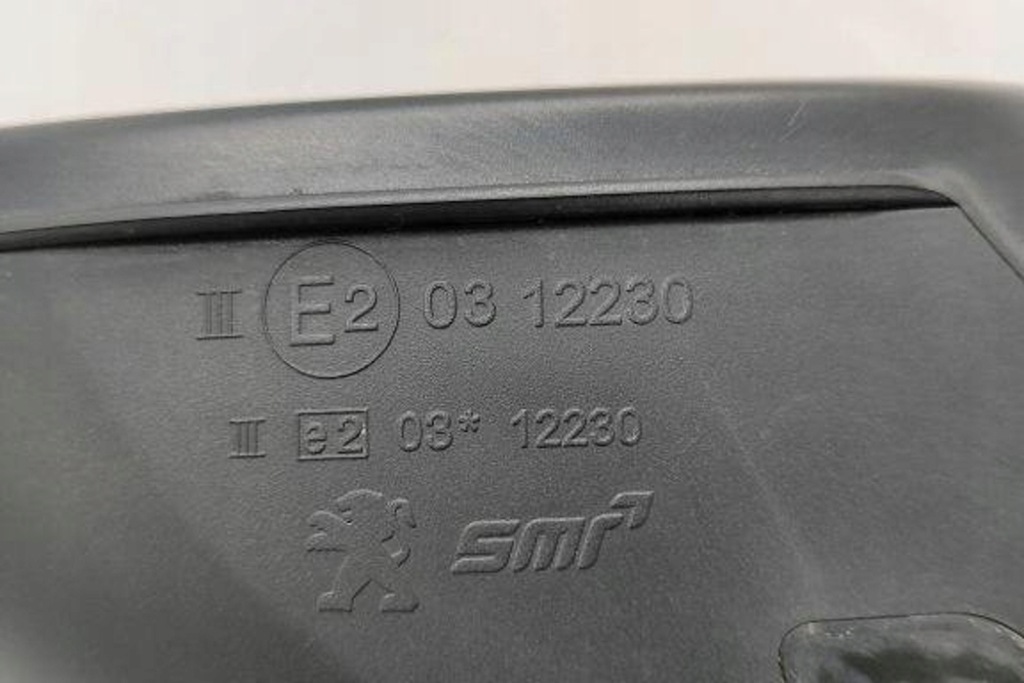 фото №7, Зеркало левая peugeot 308 ii e20312230 1.2l бензиновый 2014