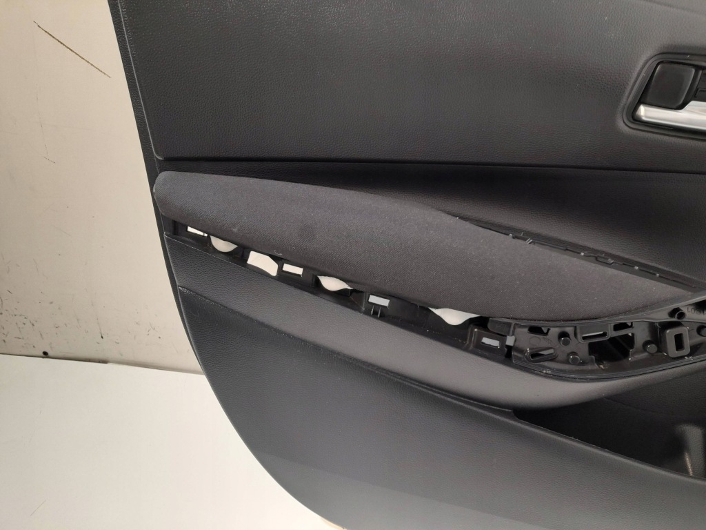 фото №6, Toyota corolla e210 e21 2019 обшивка двері передній лівий 67612-x1601 et125