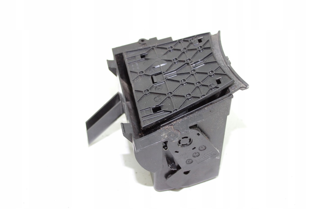 фото №1, Mercedes e klasa w211 бардачок