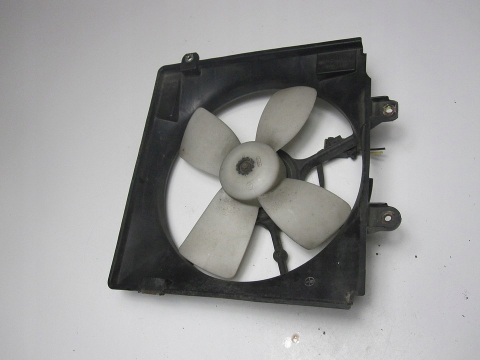 фото №9, Вентилятор радіатора mazda 323f 1.8 16v 95r