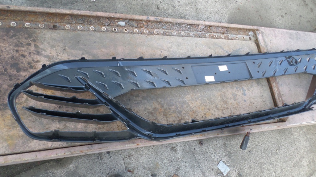 Решітка бампера seat cupra born 10e805903c Недорого