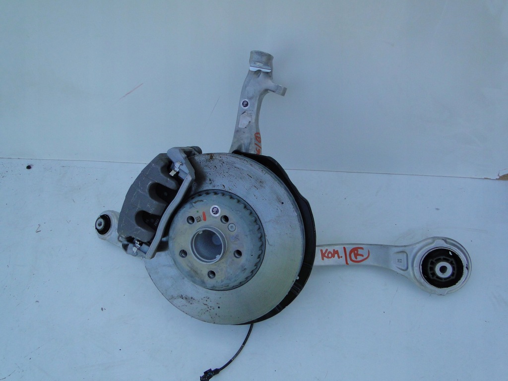 фото №6, Mercedes c klasa 206 w206 поворотный кулак лапа подвеска правое правая