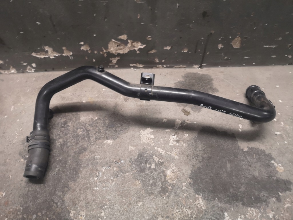 фото №1, Шланг wody audi a4 b7 2.0 tfsi 06d121071r