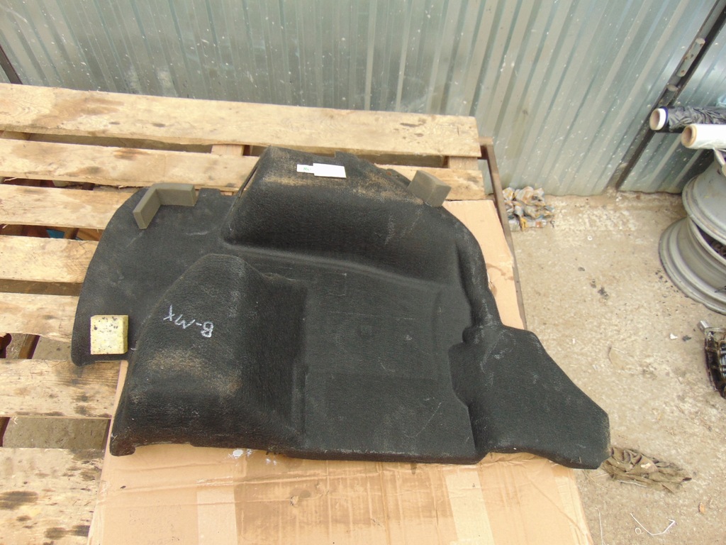 фото №6, Обшивка оббивка багажника права ford b-max