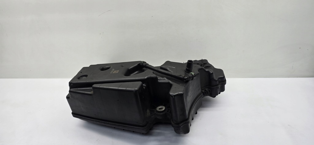 фото №1, Бак adblue mercedes w213 a2134706001