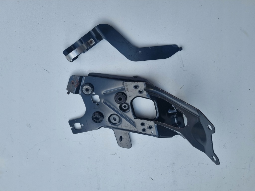 фото №1, Кронштейн webasto audi a6 c7 4g 4g0265335a