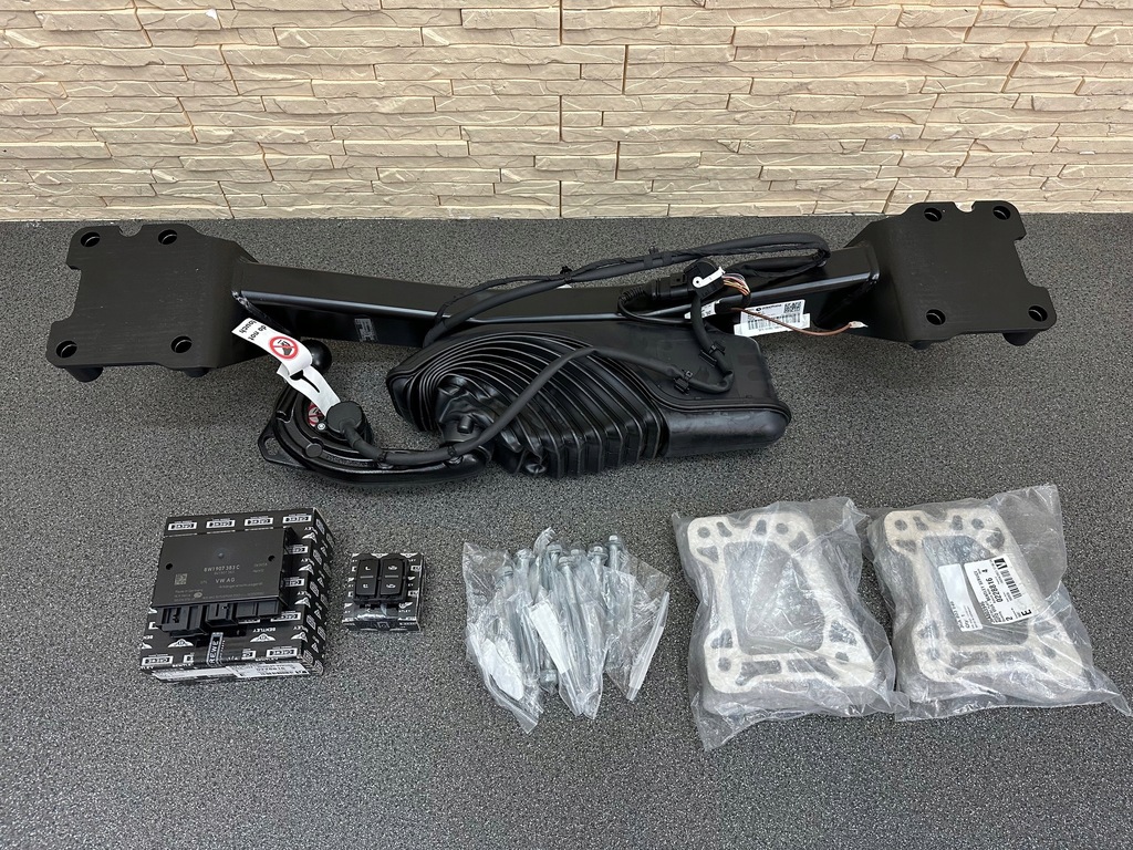 фото №1, Bentley bentayga new model hak буксировочный tow hitch