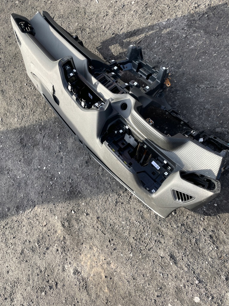 фото №7, Peugeot 2008 2024 панель приладів консоль спрацьована 2326484x