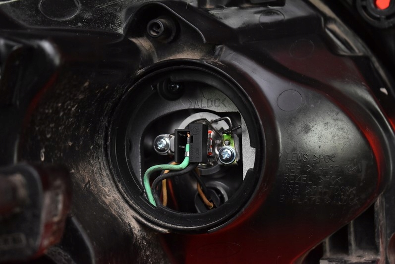 фото №7, Фара левый лампа перед линза eu 92101-1d0 kia carens 3 iii 06-10