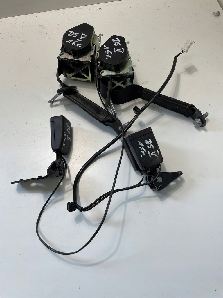 фото №1, Ремни задние защёлки комплект citroen ds5