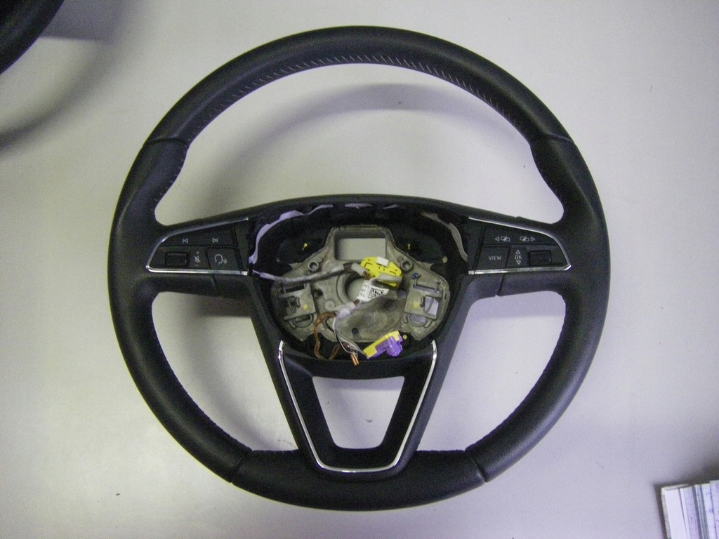 фото №1, Воздуховод seat ateca