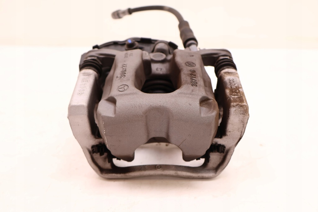 Купить Mercedes-benz cle a236 300 4matic суппорт тормоза правый задний