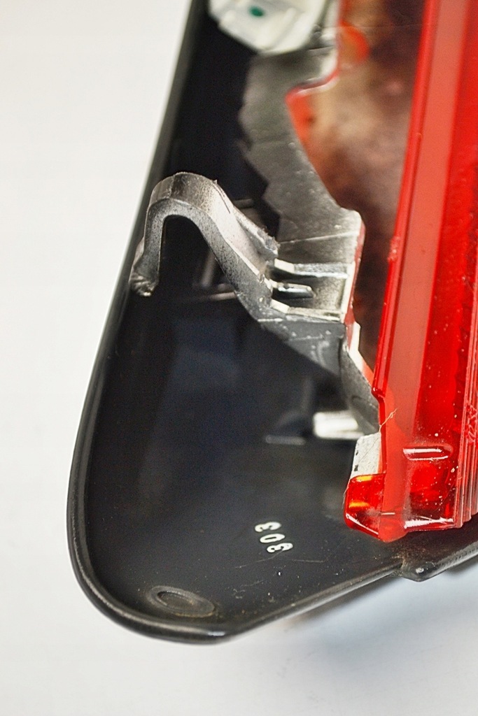 фото №11, Yaris i lift світло стоп-сигнал стоп з кришки задній задня