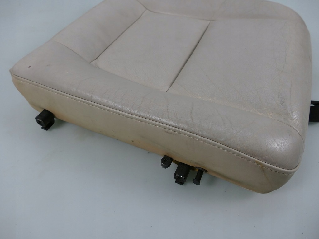 фото №3, Volvo xc90 i lift r сиденье сиденье l.t. iii ряд