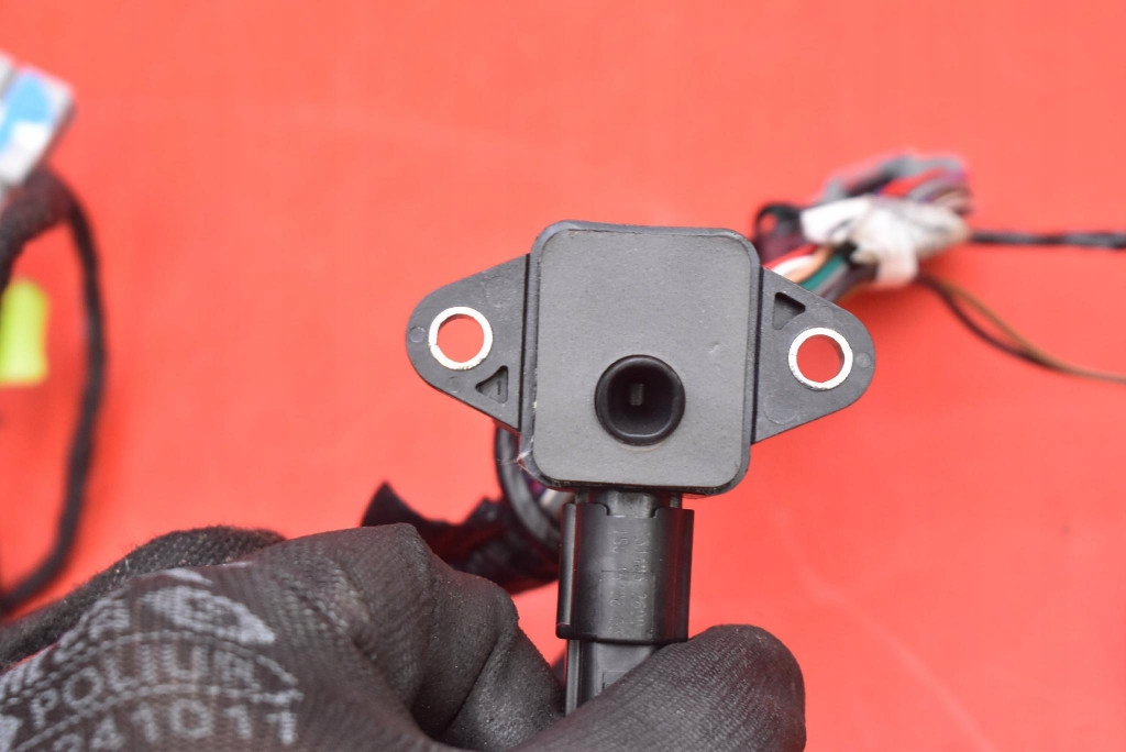 Жгут электропроводка электрическая дверь правый  перед 1004424-00-p tesla model s Киев