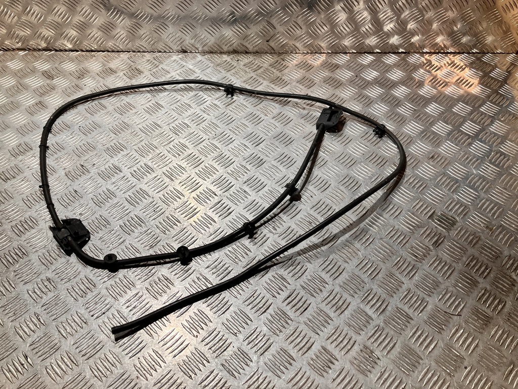 фото №1, Насадка форсунки омывателя mercedes slk slc r172 2015-