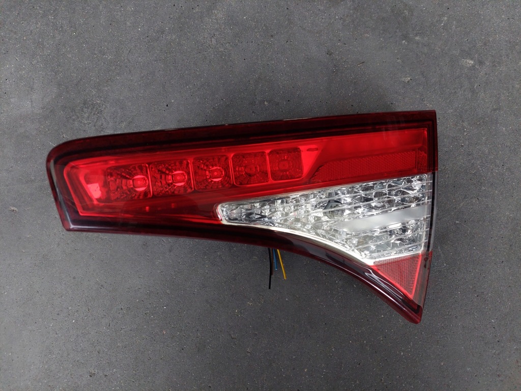 фото №1, Лампа задняя задняя правая w крышка kia optima iii sedan