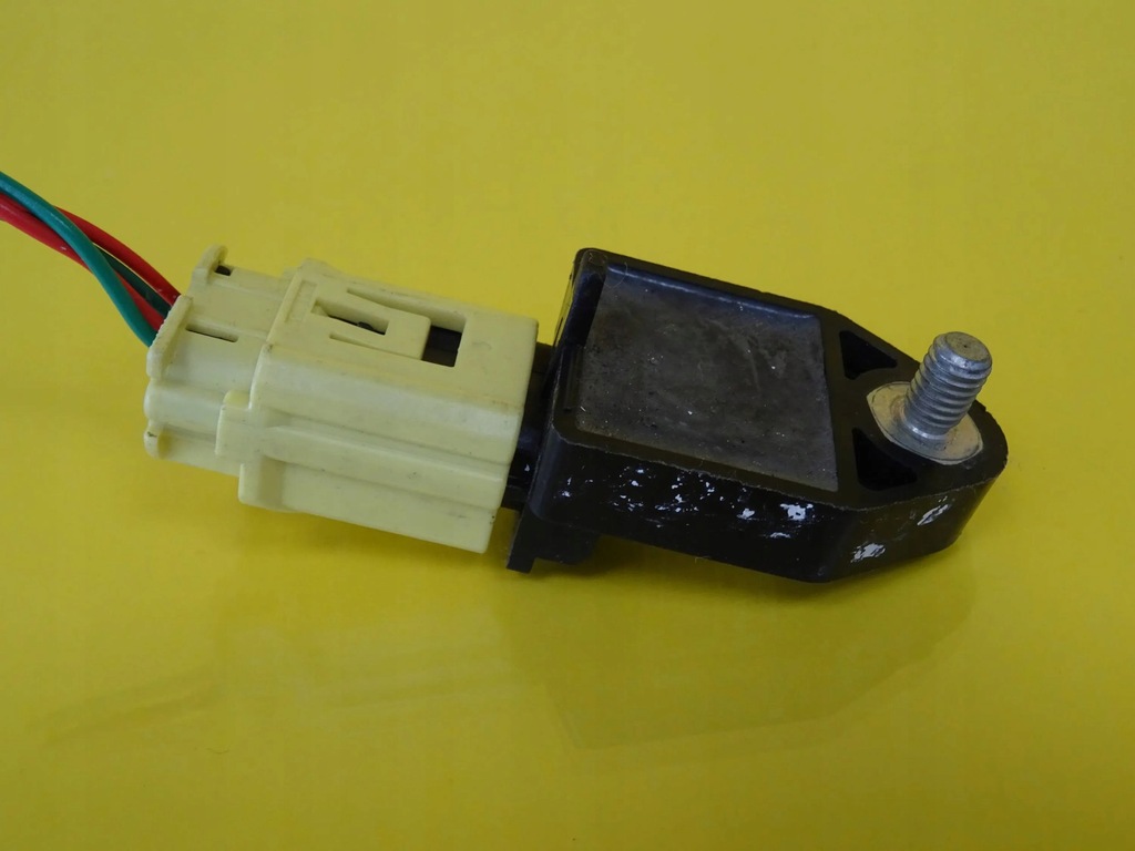 фото №5, Датчик удара toyota avensis t250 89831-05010 nr367