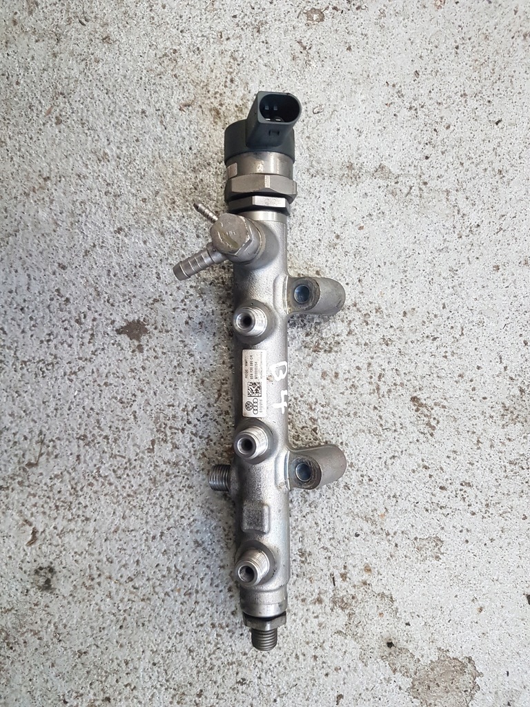 фото №1, B4 audi c7 3.0 biturbo молдинг пального регулятор 059130090cr 057130764am