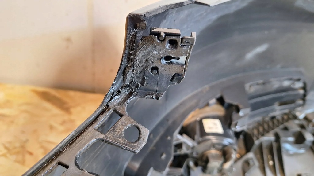 фото №9, Бампер перед 8p0807437h audi a3 8p lift 08-