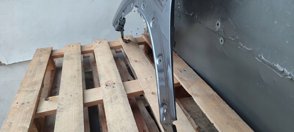 фото №12, Крыло стальной левый перед citroen c5 aircross od 03.18- лак evl evlc