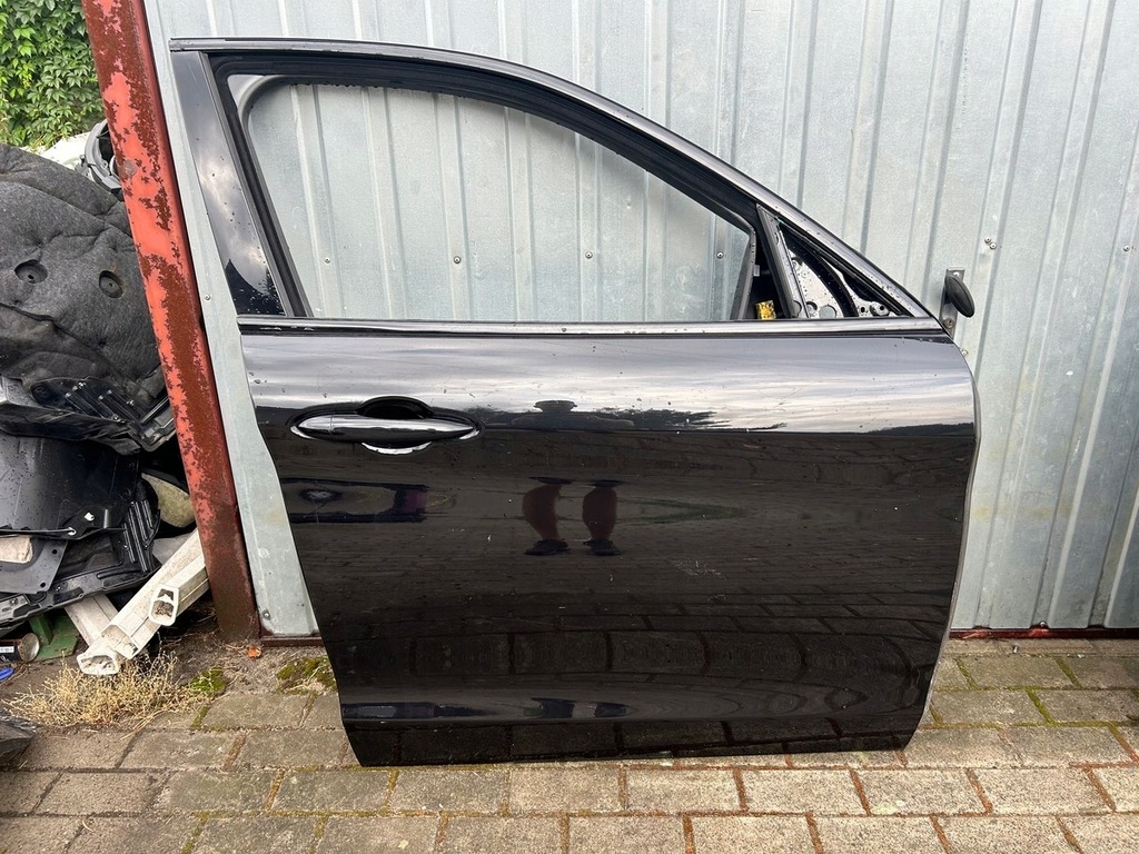 фото №1, Alfa romeo stelvio дверь правое перед передние полный