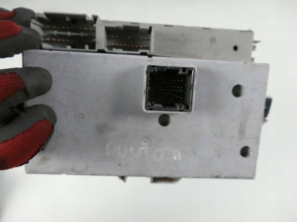 фото №4, Fiat punto ii 1.2 коробка предохранителей модуль