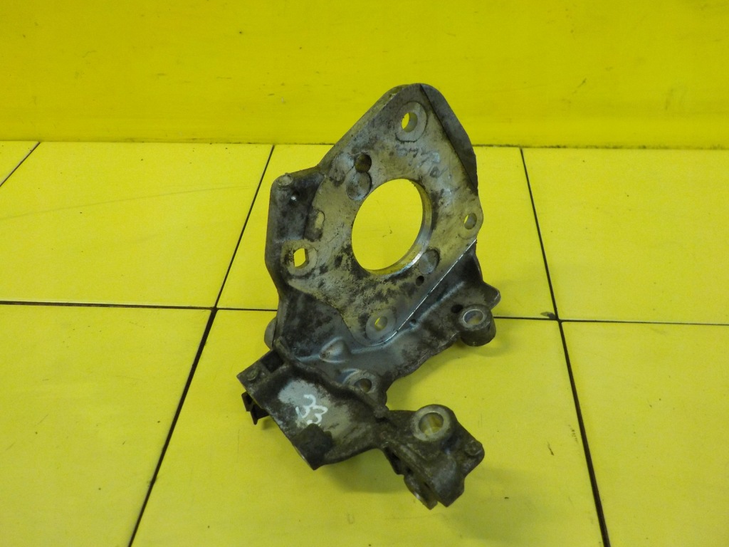 фото №1, Ford transit connect 1.5 tdci 20r 100km z2ga кронштейн насоса топлива 9811331380