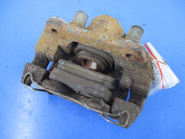 фото №1, Volvo s80 i 2.0 суппорт тормоза задняя правый ate