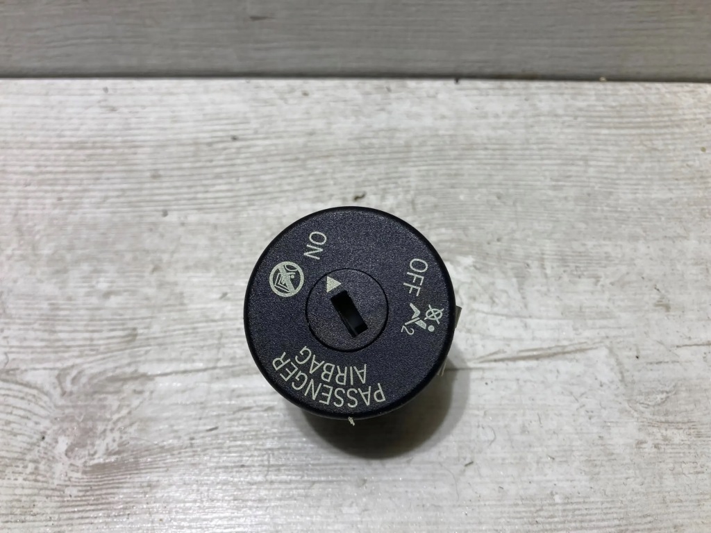 фото №1, Bmw 1 f20 f21 2017 переключатель подушка безопасности