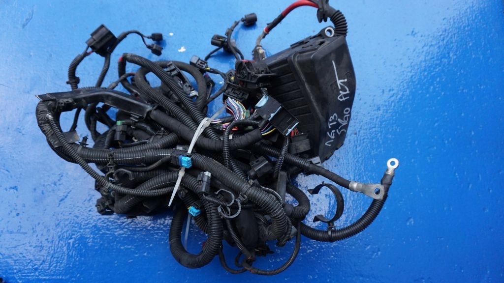 фото №1, Volvo s60 v60 1.6 t3 автоматическая коробка передач - жгут двигателя