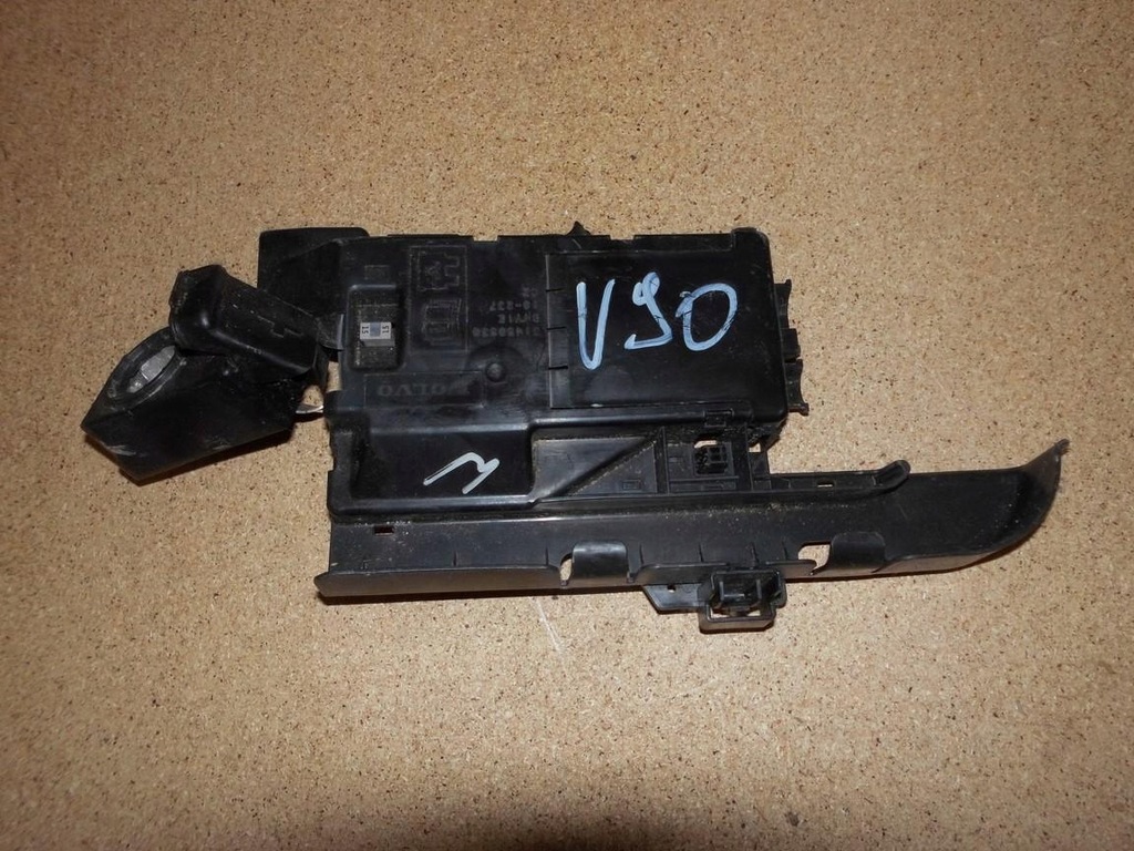 фото №1, Клема плюсова запобіжник volvo v90 ii 31450530