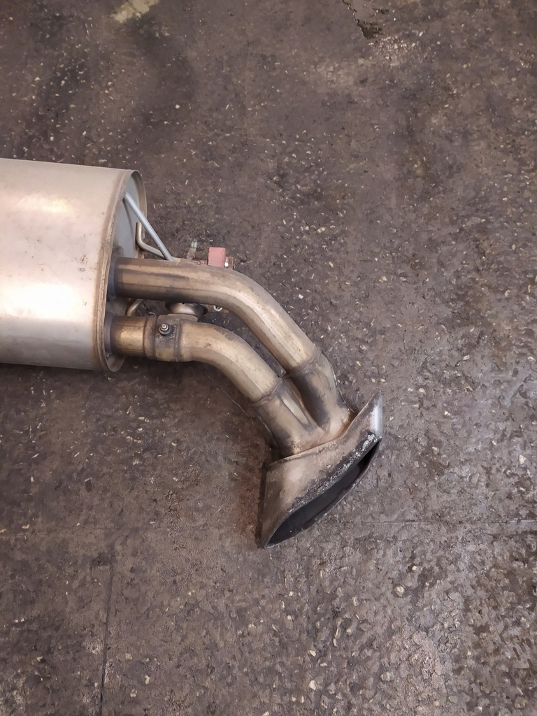 фото №9, Bmw e71 x6 вихлоп гасник 50i v8 n63 7799797 4.4 система випускний